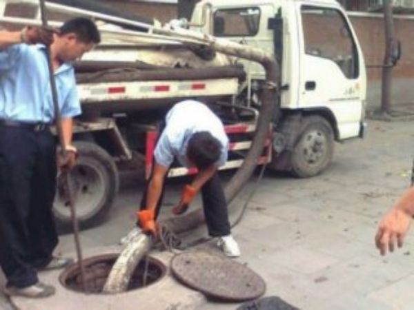 江夏东湖高新马桶疏通（武汉抽水马桶疏通）